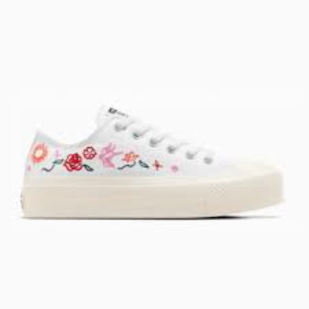 Converse lift White Sneakers with Floral Embroidery